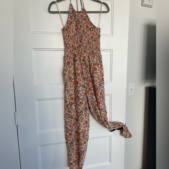 Jumpsuit with pockets - Picture 2 of 6